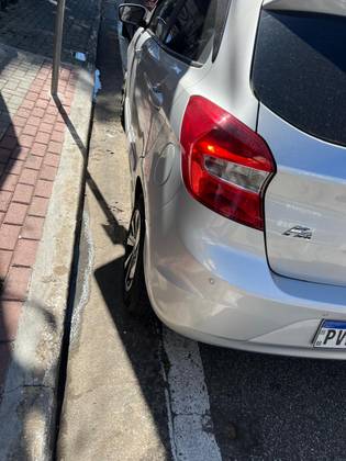 FORD KA 1.5 SIGMA FLEX SE PLUS MANUAL FORD KA 1.5 SIGMA FLEX SE PLUS MANUAL